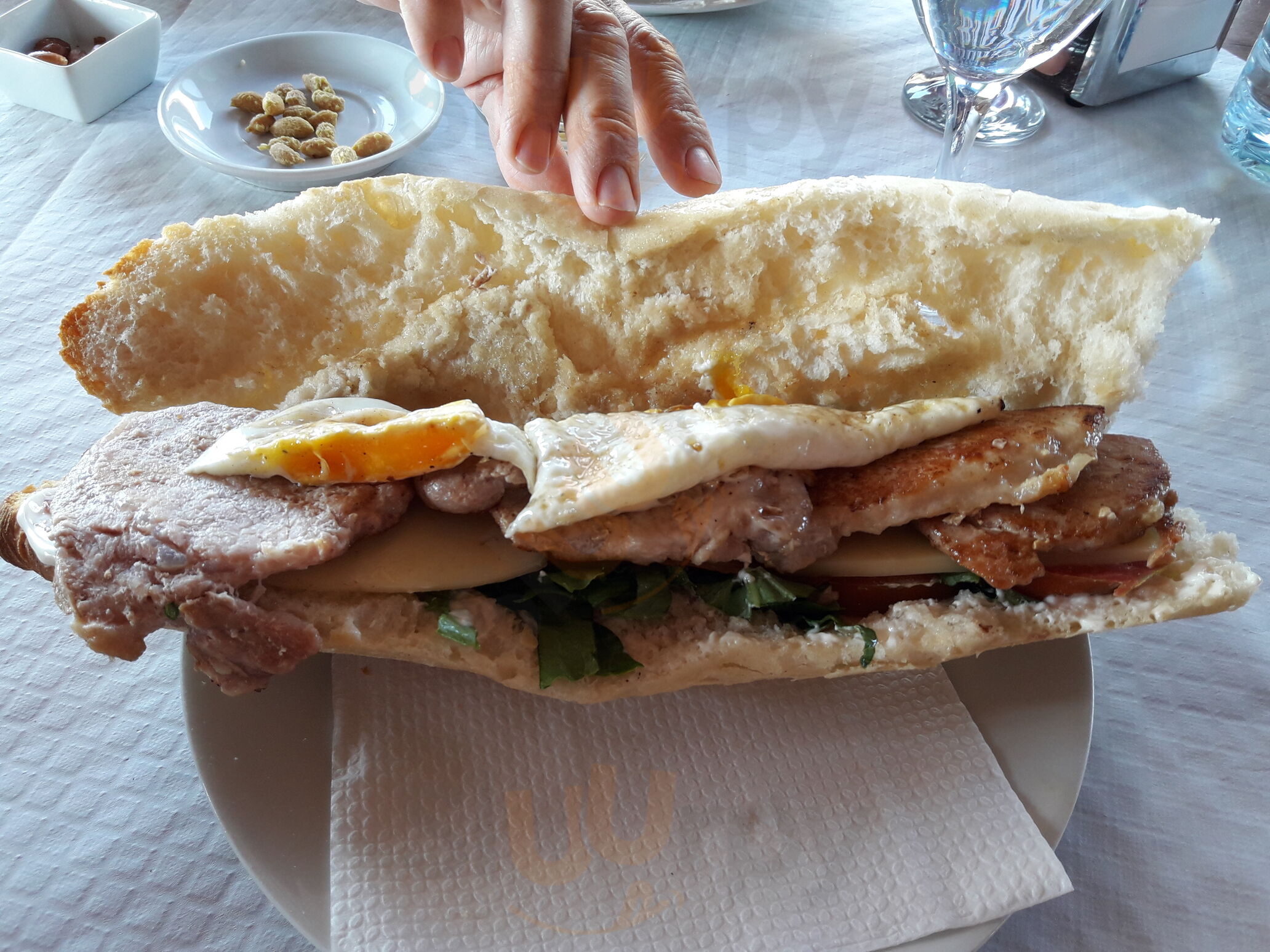 Meson Del Cava