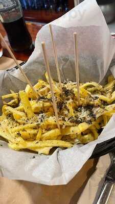 S'olivera Tapas-surf-bar