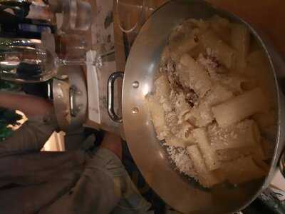 El Gioviale Cafe & Restaurant