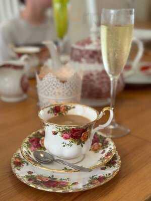 The Tea House And Bar