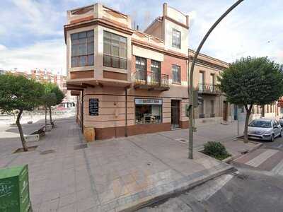 Los Quesos De Juan Cheese Shop