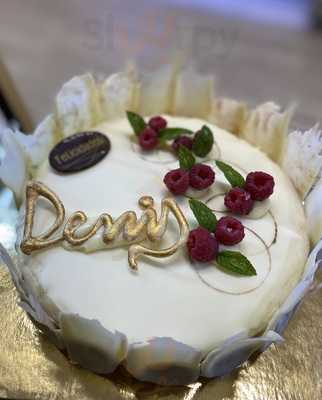 Panaderia-pasteleria C.martin