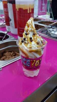 Iceyogur Priego ,crepería, Heladería Y Más.