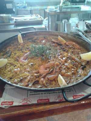 Rostisseria L Avinguda