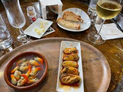 Companyia D'alella, Celler I Taverna