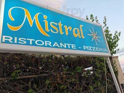 Mistral - Photo 8
