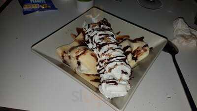 Charlotte's Bar & Restaurant