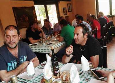 Los Establos Grill Bar