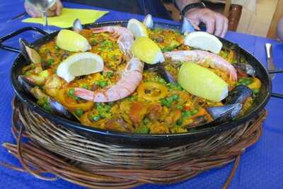 Bar Restaurante Pizzeria Catalunya