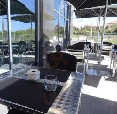 Bistro Crème De La Crème