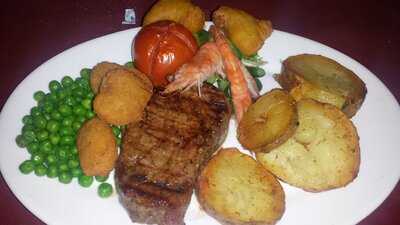 Flaming Steak And Grill