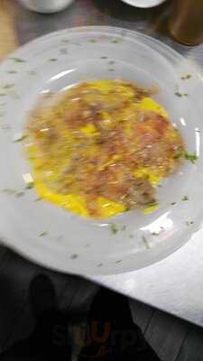 Bodega Gastrobar Santi