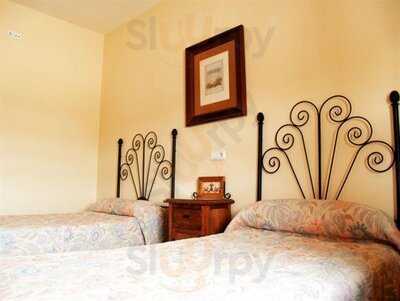 Hostal Restaurante El Paso
