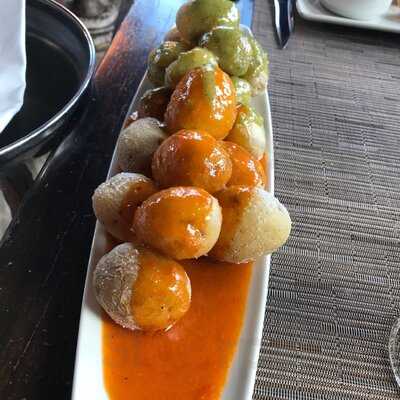 Pili Pili - Lopesan Baobab