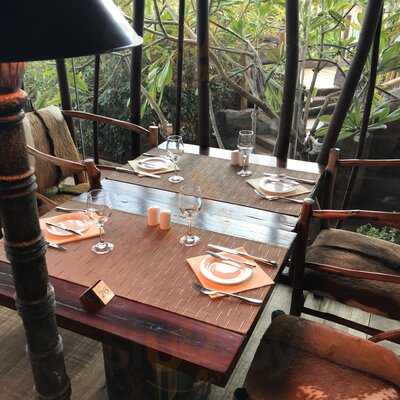 Pili Pili - Lopesan Baobab