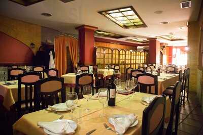 Restaurante El Porton De Daimiel