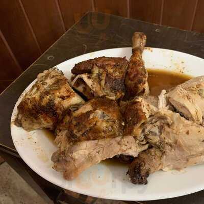 Asador De Pollos El Machu Picchu