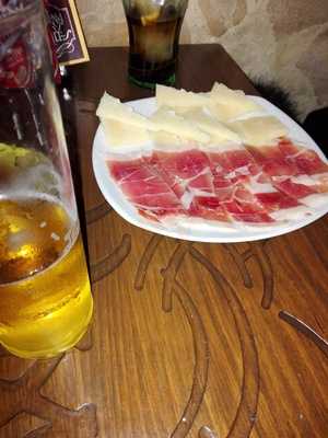 Taberna Los Barriles