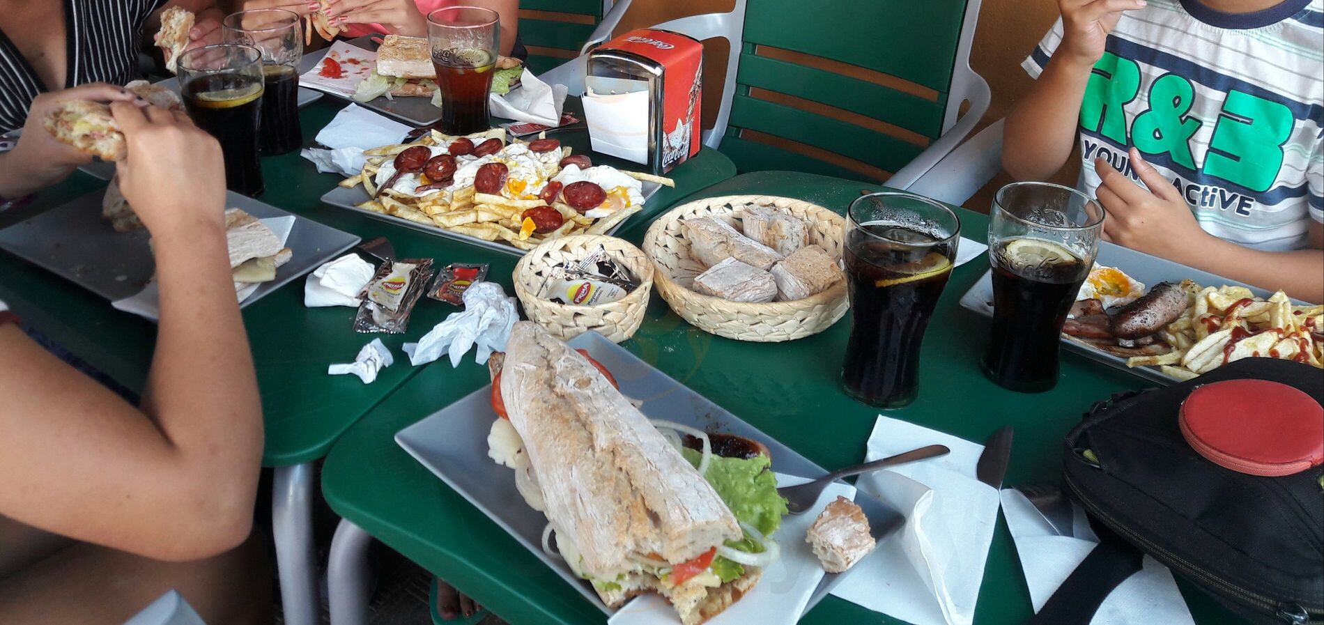 Café - Bar La Esquina