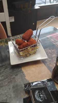 Bar Pizzeria E Aceituno