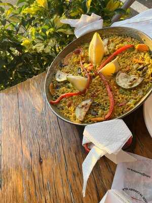 La Paella Rustica