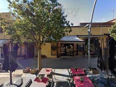 The Boss American Bar