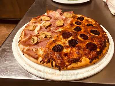 Pizzeria Siglo Xxi Cafe Bar