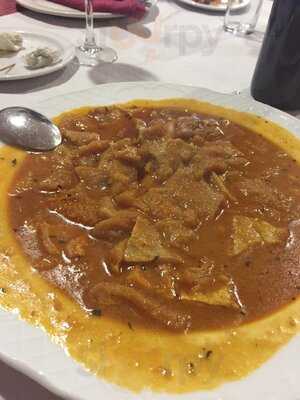 Cafetería Restaurante "los Arcos"