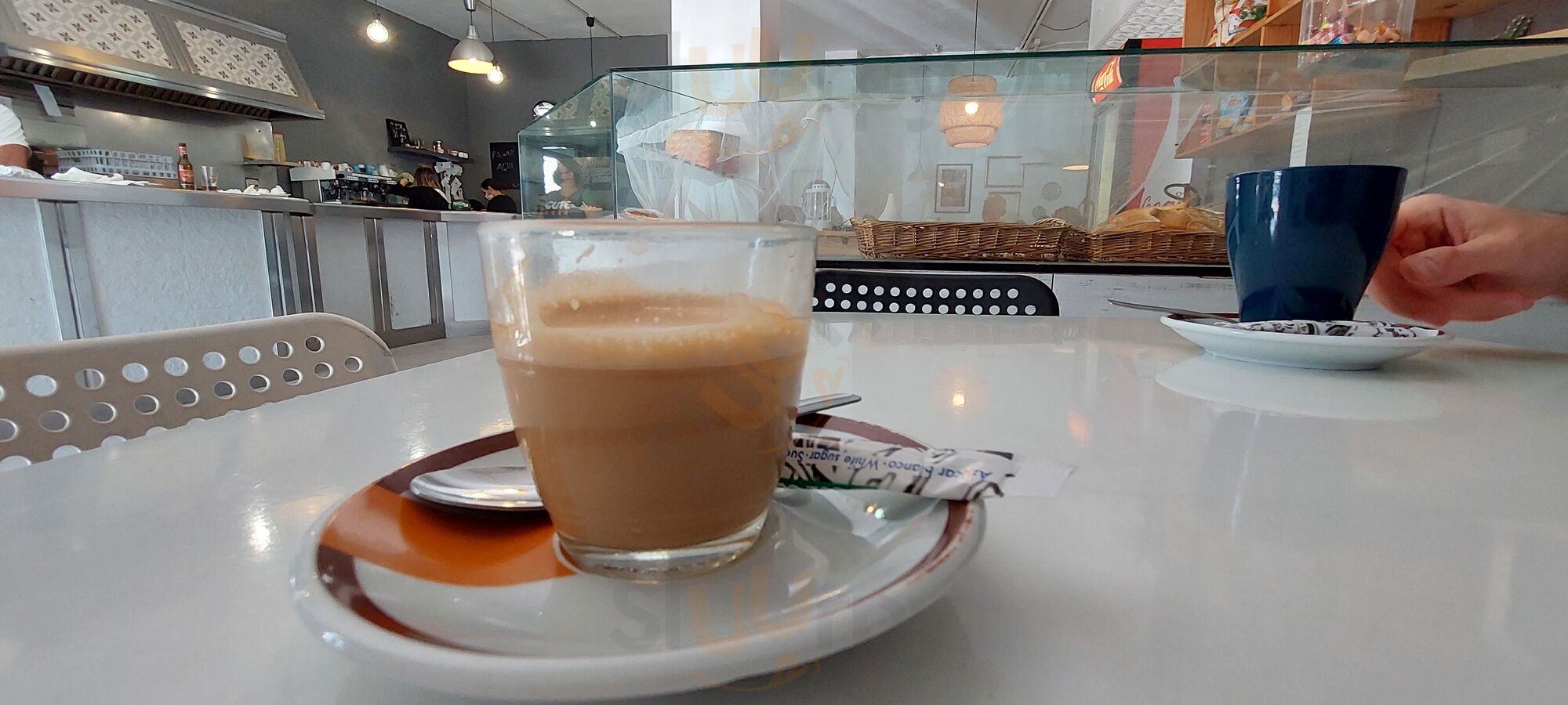 Km.5 Panadería Cafetería