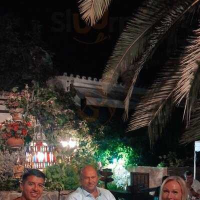 Las Islas Restaurant