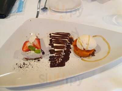 Restaurante Com En Casa Silla