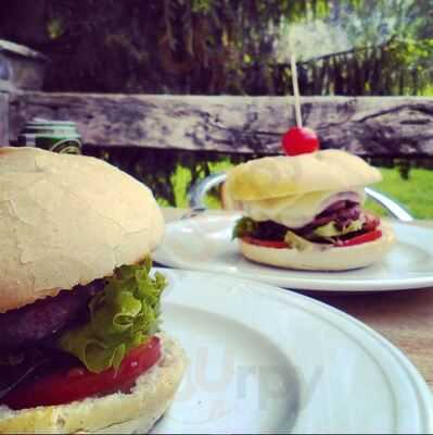 La Cabaña Grill & Chill