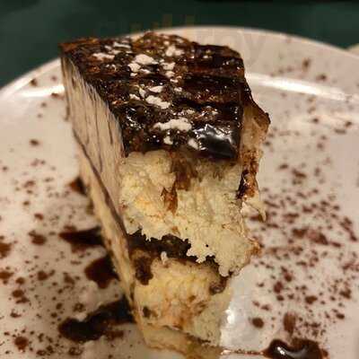 La Cosa Nostra Pizzeria