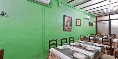 Restaurante De Cocina Mediterránea En Baena