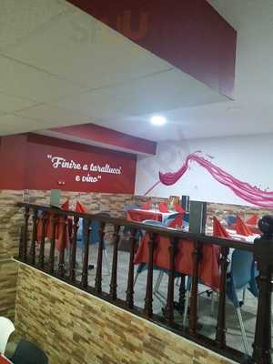 Italian Village Restaurante Pizzeria