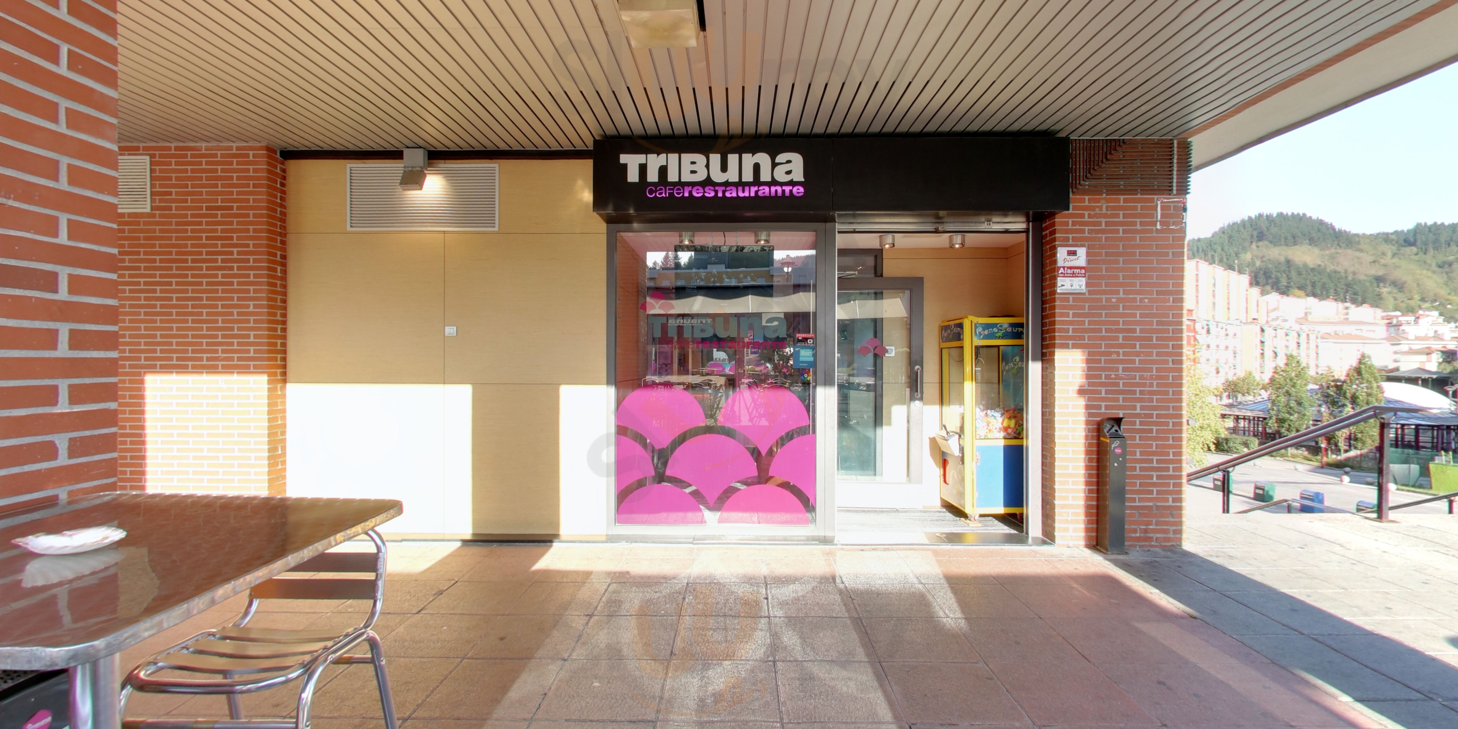 Tribuna