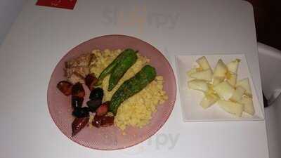 Tienda-bodega El Barranco