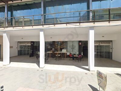 Café & Bar La Plaza