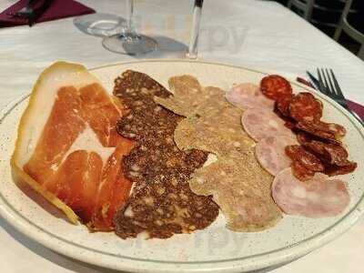 Hostal Restaurant El Molí