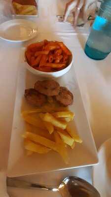 Restaurant Abat Cisneros