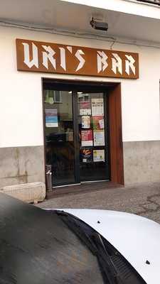 Uri's Bar