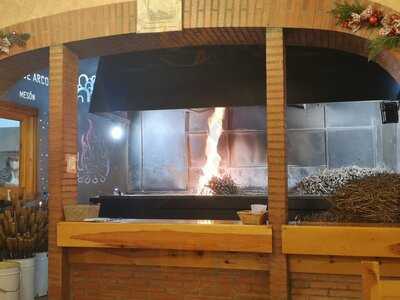 Mesón Los Doce Arcos