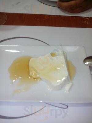 Alau Restaurant & Tapes