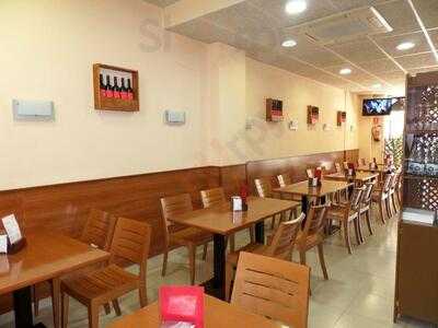 Alau Restaurant & Tapes