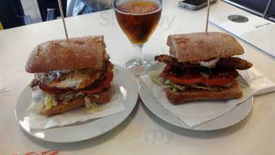 Bar - Restaurant Pirineus