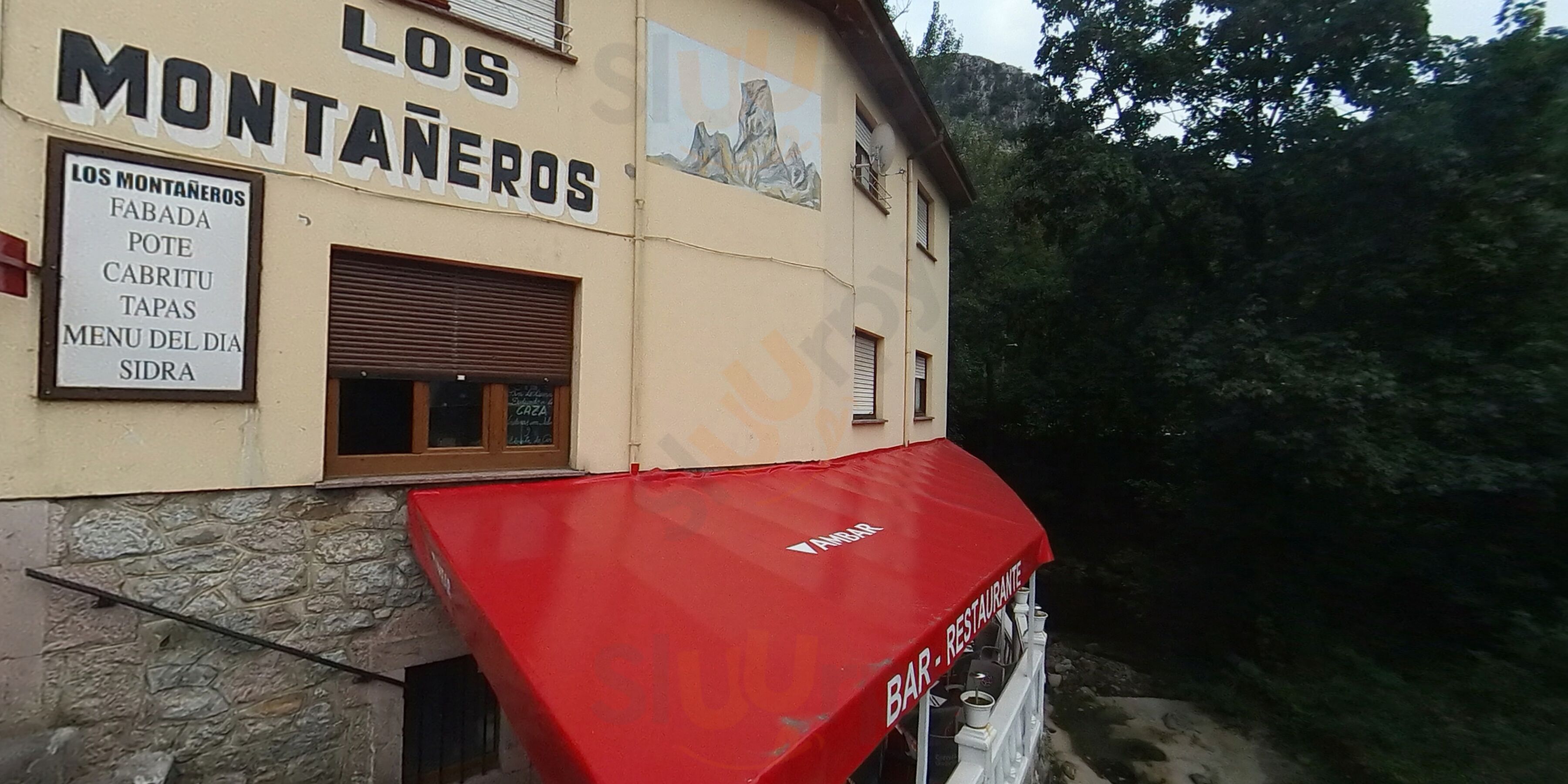 Los Montañeros