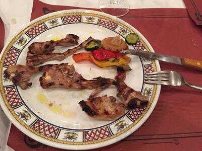 Casa Pelentos Restaurant