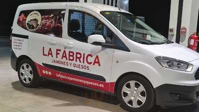 La Antigua Fábrica Jamones & Quesos