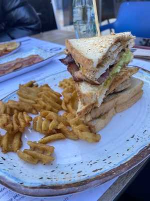 O'hara's Irish Club & Restaurant