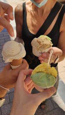 Heladería Dellasera